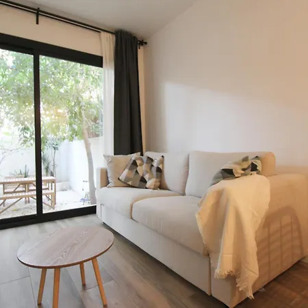 El Niu Con Terraza Camp Nou * L'Hospitalet de Llobregat